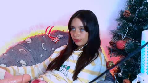 trini-1000 online show from December 10, 2:17 pm