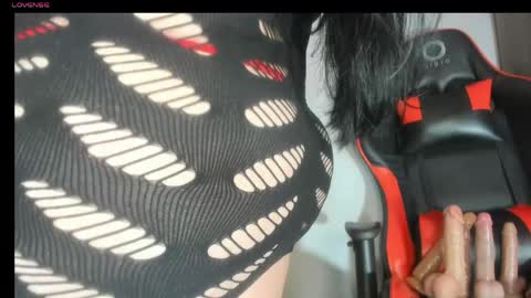 cami online show from April 30, 1:32 am
