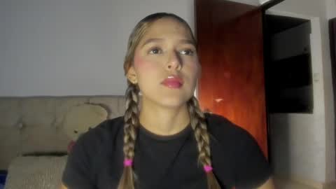   online show from April 20, 10:57 pm