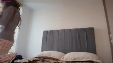 Camii online show from February 9, 1:04 pm