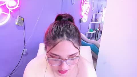 Snapshot of camiila_osorio chatting on September 17, 10:02 pm Camila Osorio online show from September 17, 10:02 pm