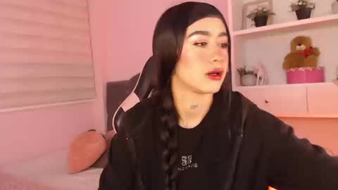 camila online show from March 20, 10:37 pm