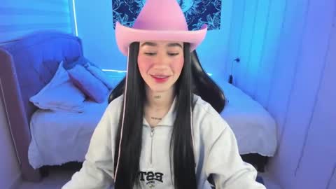 Snapshot of camiilaatorres chatting on October 9, 6:46 pm camila online show from October 9, 6:46 pm