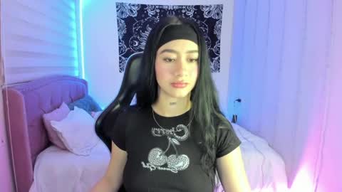 Snapshot of camiilaatorres chatting on October 2, 6:17 pm camila online show from October 2, 6:17 pm
