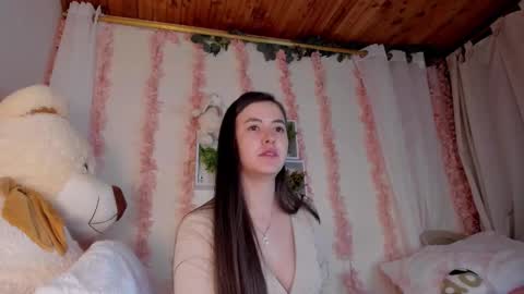 Snapshot of camiilalopee chatting on October 4, 1:47 am Camii Lopez online show from October 4, 1:47 am