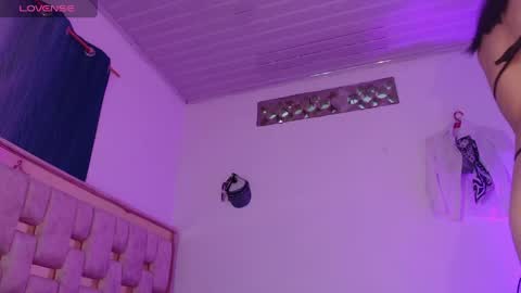 Cami online show from May 3, 10:38 pm