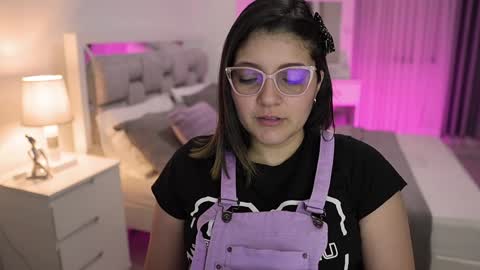 Camila buitrago online show from January 19, 12:06 am