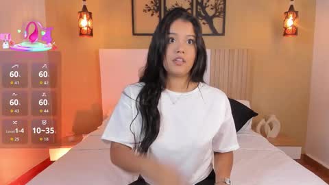 camila_bustamante_ online show from September 29, 3:44 pm