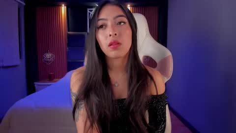Snapshot of camila_dupont chatting on October 8, 11:32 pm Camila online show from October 8, 11:32 pm