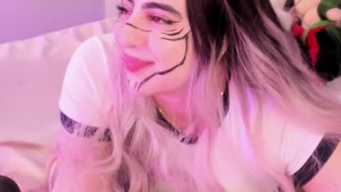 Camila online show from March 27, 1:33 am