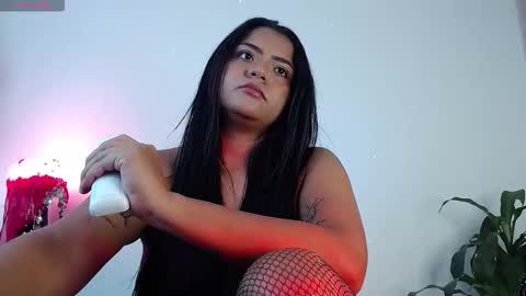 camila_torresss online show from March 24, 7:20 pm