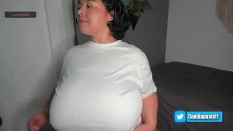 Snapshot of camilapastel chatting on September 23, 12:21 pm Camila OF camilapastel online show from September 23, 12:21 pm