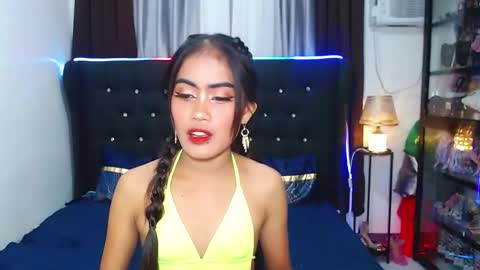 Snapshot of camilla_morena chatting on February 21, 8:07 am camilla_morena online show from February 21, 8:07 am