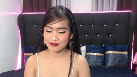 Snapshot of camilla_morena chatting on October 17, 5:11 am camilla_morena online show from October 17, 5:11 am