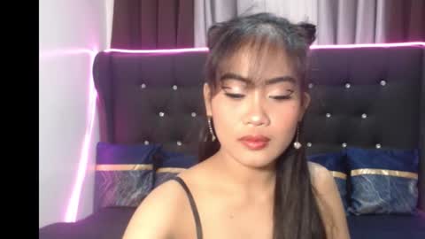 Snapshot of camilla_morena chatting on September 16, 5:10 am camilla_morena online show from September 16, 5:10 am