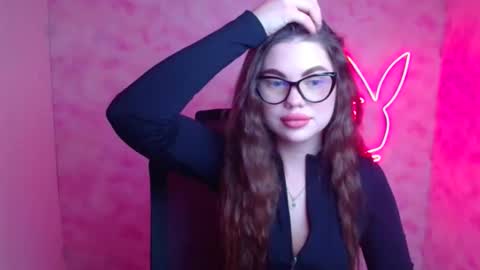 Camilla online show from December 19, 12:55 pm