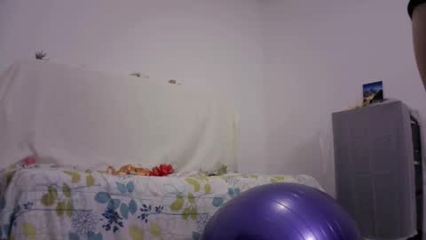 Camille online show from September 20, 4:04 am