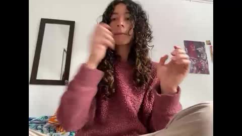 Snapshot of camille_delrey chatting on October 21, 7:50 pm Camille online show from October 21, 7:50 pm