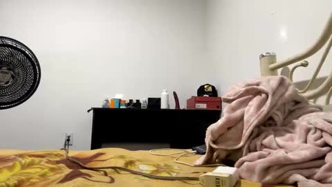 camilo1124d online show from January 12, 6:20 am