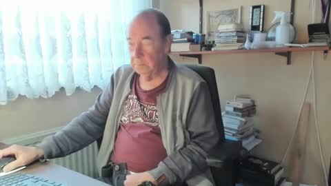 Cammee online show from December 9, 9:28 am