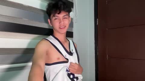Snapshot of camwithethan chatting on September 29, 5:34 pm Ethan online show from September 29, 5:34 pm