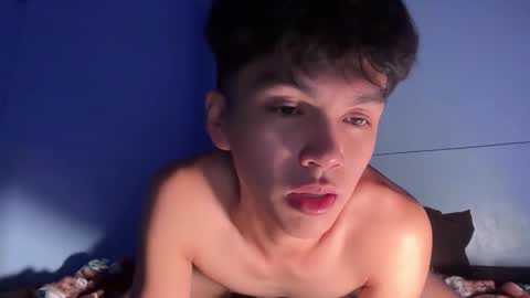 Snapshot of camwithethan chatting on October 15, 10:05 am Ethan online show from October 15, 10:05 am