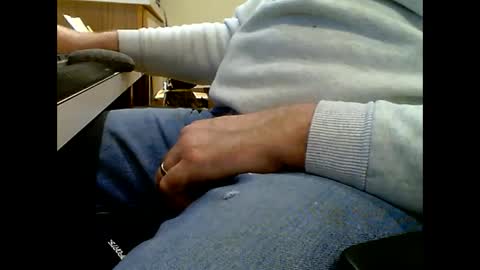 can1cum4u online show from January 3, 9:15 pm