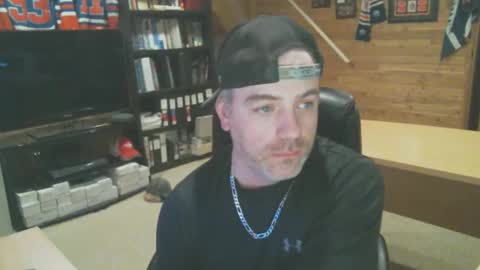 CanadianBacon6969 online show from March 1, 7:51 am