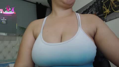 Snapshot of candiapole chatting on October 2, 12:59 pm Candy online show from October 2, 12:59 pm