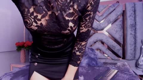 Snapshot of candy_dim chatting on October 7, 9:11 pm candy_dim online show from October 7, 9:11 pm