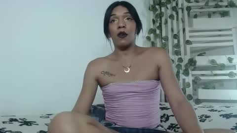 candy_hot_trans online show from April 29, 10:25 pm