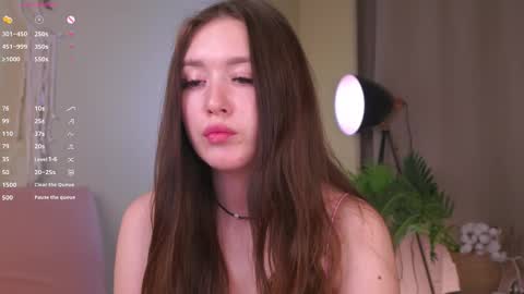 Leya online show from December 2, 5:48 am