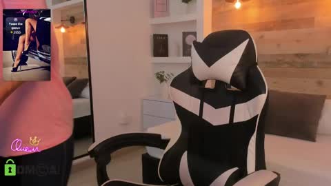 CANDY online show from April 18, 7:51 pm