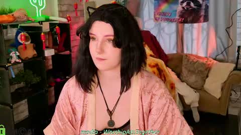 Mary online show from June 28, 1:23 am