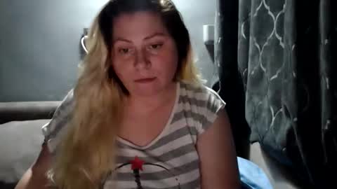 Laura online show from January 12, 8:05 pm