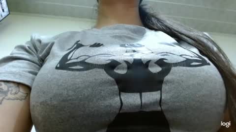 candymilfff online show from June 30, 9:46 pm