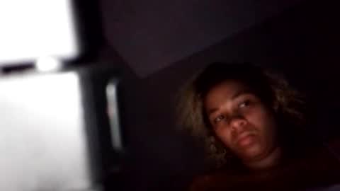 candyredxo2024 online show from October 6, 11:55 pm