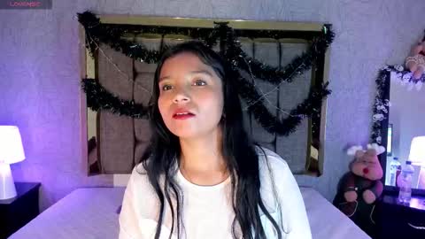 Candys Victoria online show from December 17, 6:09 am