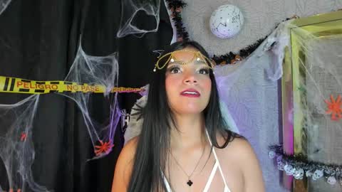 Candys Victoria online show from October 29, 4:58 am