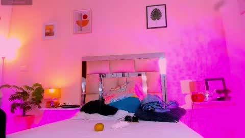 Candy online show from November 10, 7:16 pm