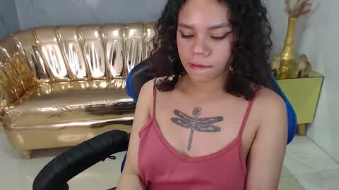 Snapshot of canela_s1 chatting on October 18, 10:25 pm canela_s1 online show from October 18, 10:25 pm