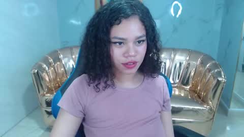 Snapshot of canela_s1 chatting on October 8, 8:37 pm canela_s1 online show from October 8, 8:37 pm