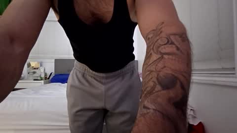 cappinrc8 online show from November 22, 7:29 am