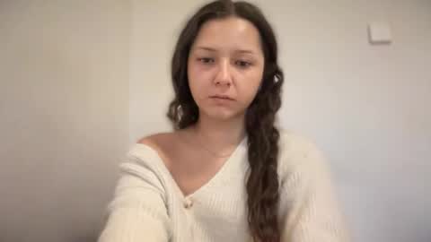 Emma online show from October 6, 5:14 am