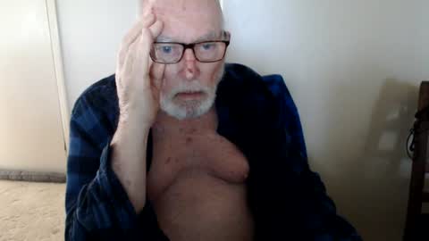 capt5105 online show from June 18, 1:22 am
