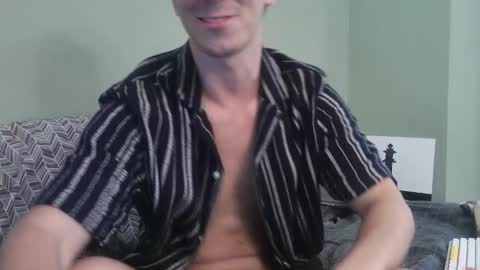 captain_chris8 online show from October 21, 12:49 am