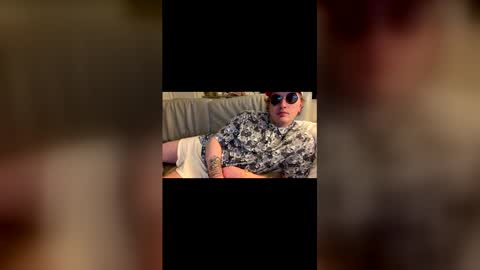 captain_jack420 online show from March 26, 10:53 am