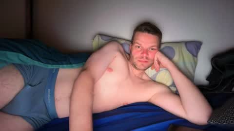 captainunderpants699 online show from August 9, 5:13 am