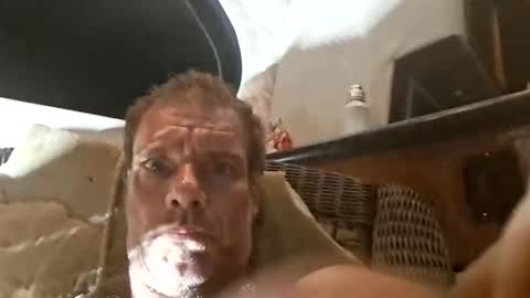 CAPTbigdick77 online show from April 18, 10:06 am