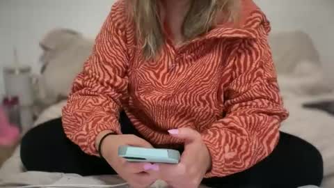 Cara Bou online show from February 23, 2:58 am